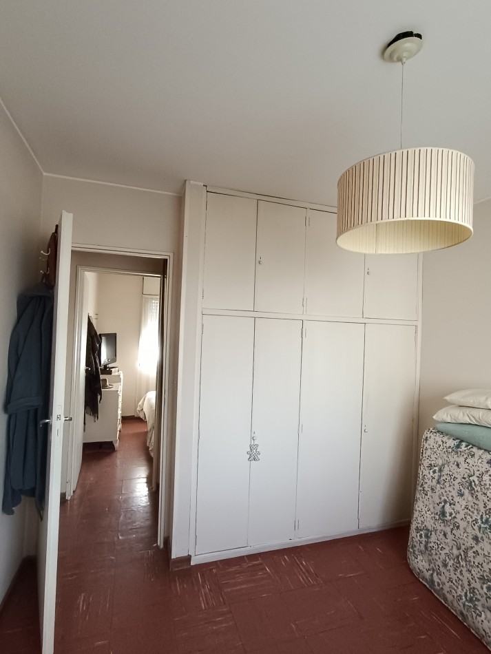 Departamento de tres habitaciones y dos baños